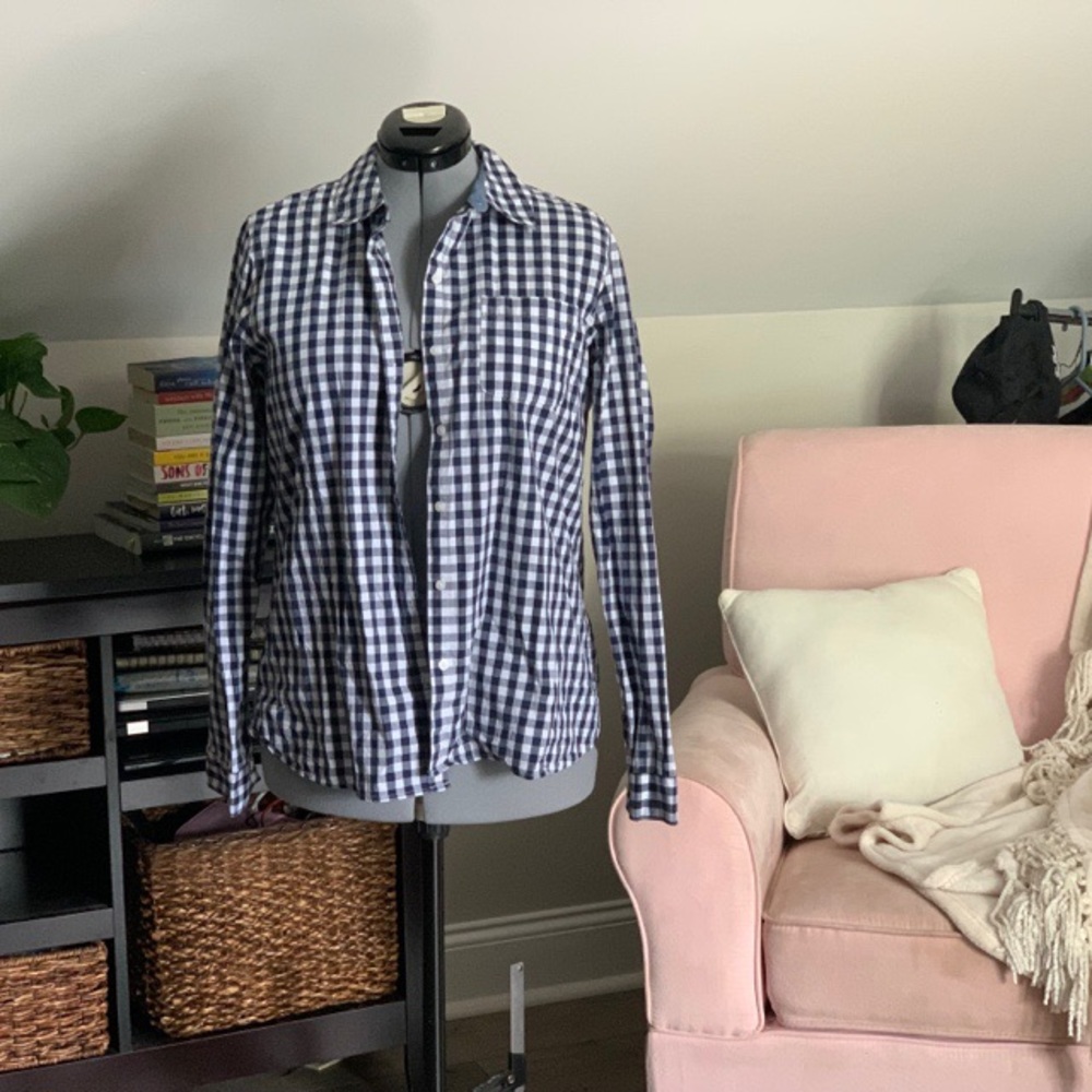 Women’s Plaid Button Down